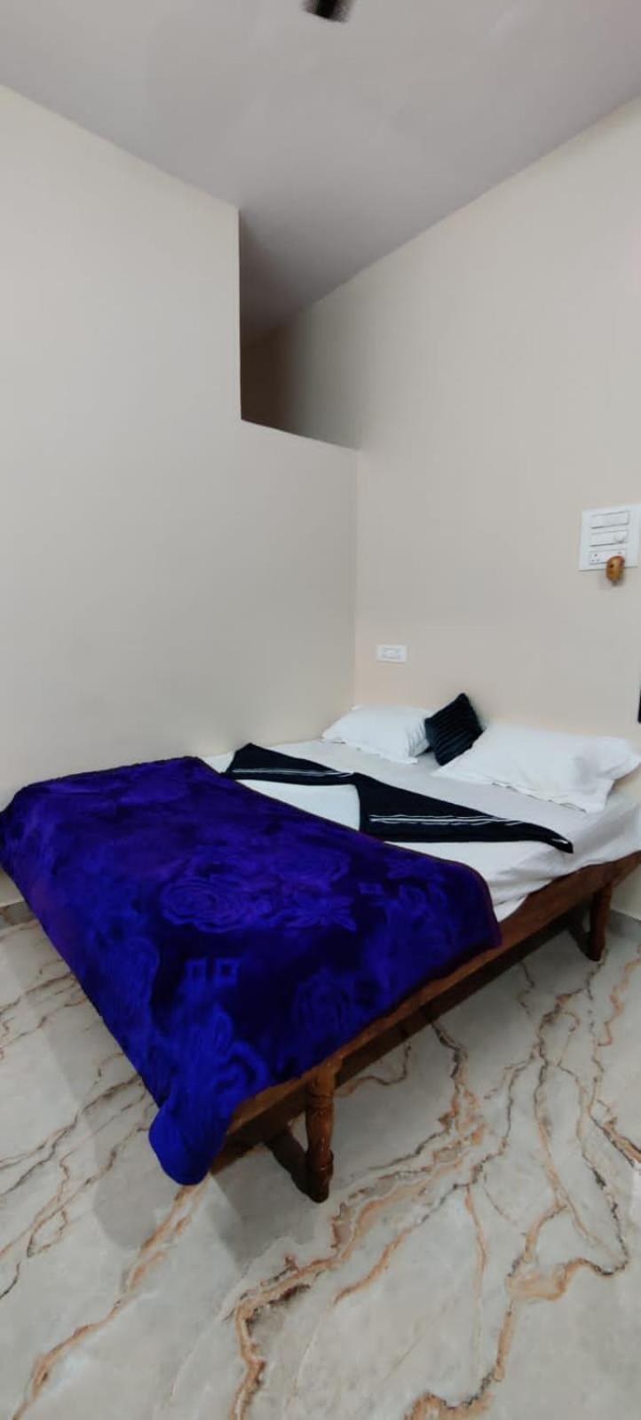Supritha Homestay Хампи Экстерьер фото